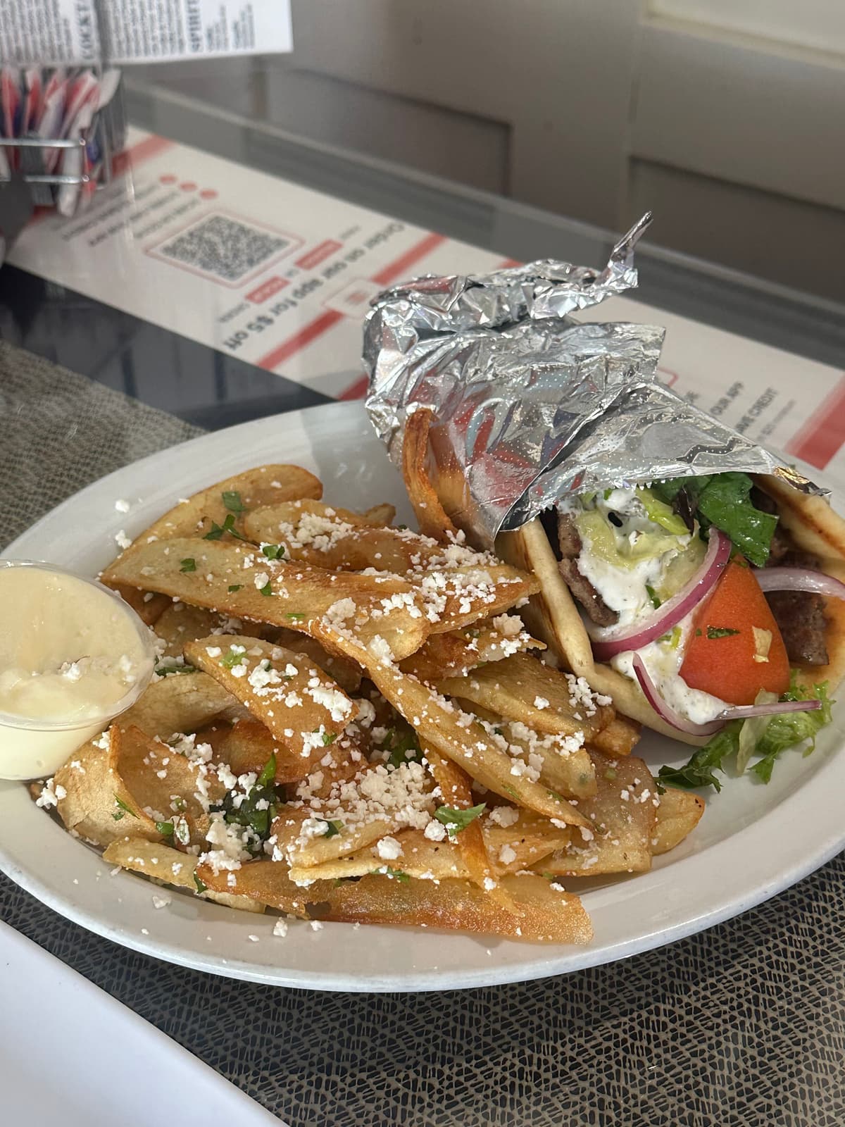 Fries at Shish Kebab House of Tucson (Photo by Shane Reiser)