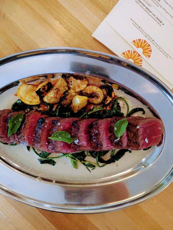 Steak at Sunshine Wine (Photo by Jackie Tran)