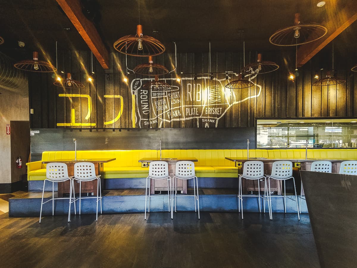 “7 Ounce Korean Steakhouse” to open in former Sir Veza’s on Speedway