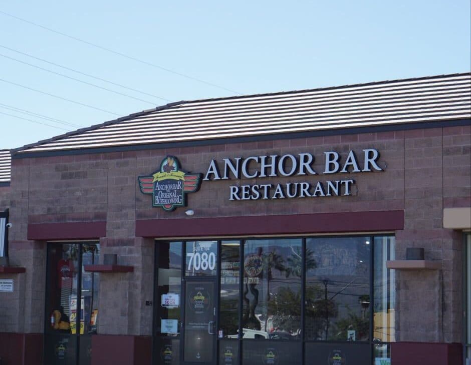 Anchor Bar Opens First Tucson Location Oct. 29