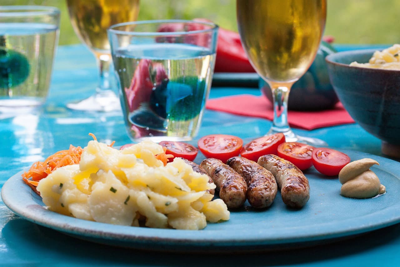 Backyard Barbecue Four-Course Wine Dinner at Zona 78 April 17