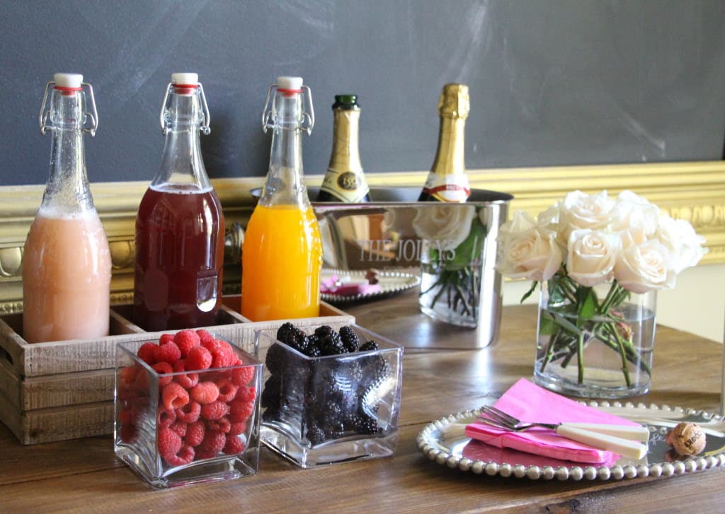 22 Brunch & Dinner Options for Mother’s Day 2017