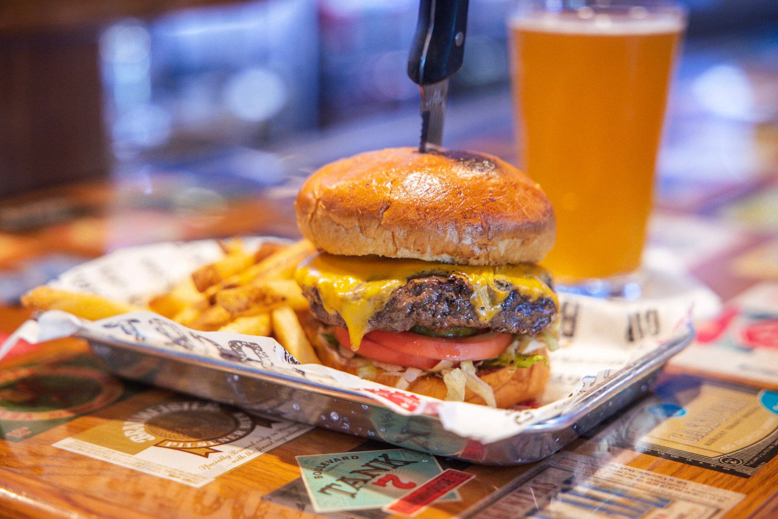 Cold Beers & Cheeseburgers to Open its First Tucson Location