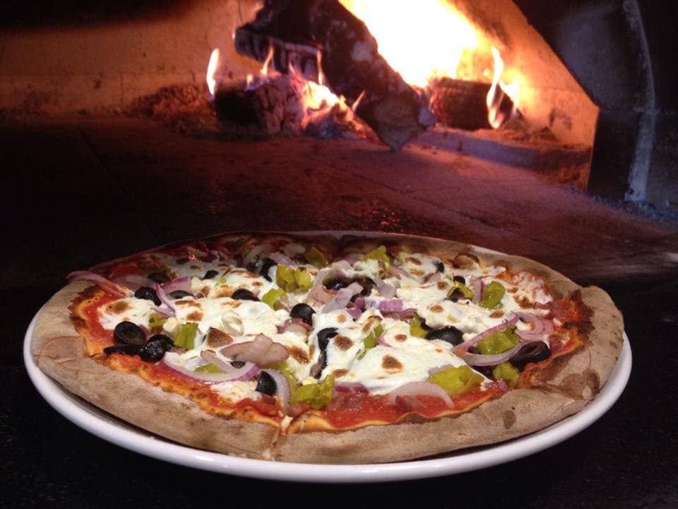 Pizza at Vero Amore