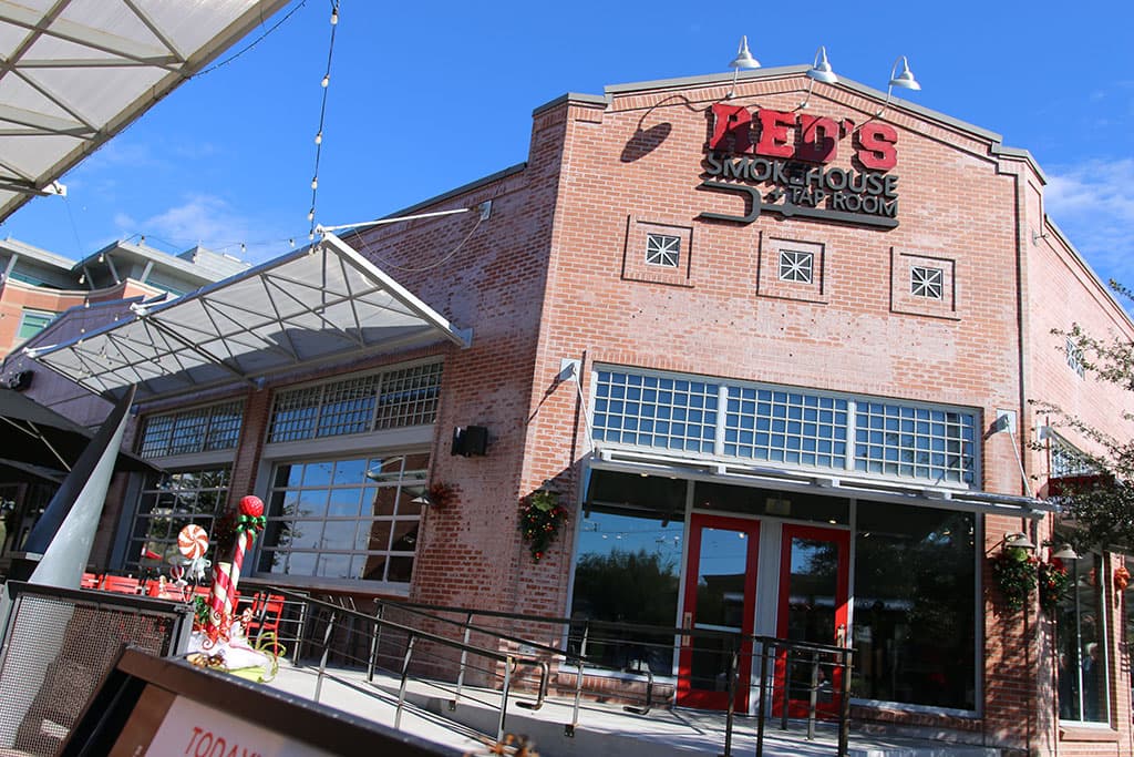 Red's Smokehouse + Tap Room facade (Credit: Adam Lehrman)