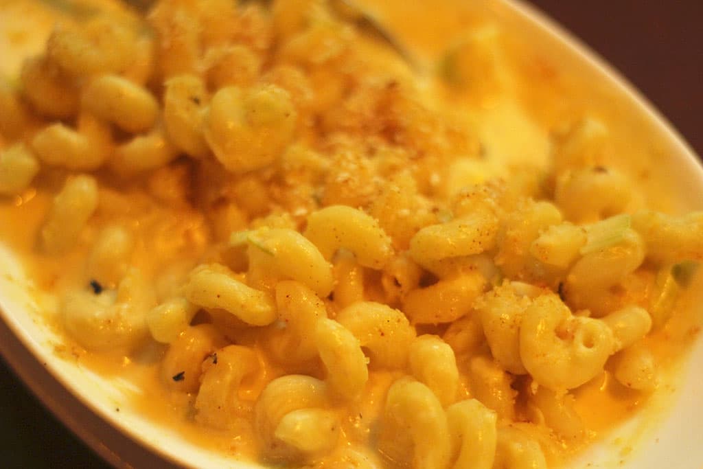 Mac and Cheese at Fleming’s Prime Steakhouse & Wine Bar (Credit: Shana Gegantoca)