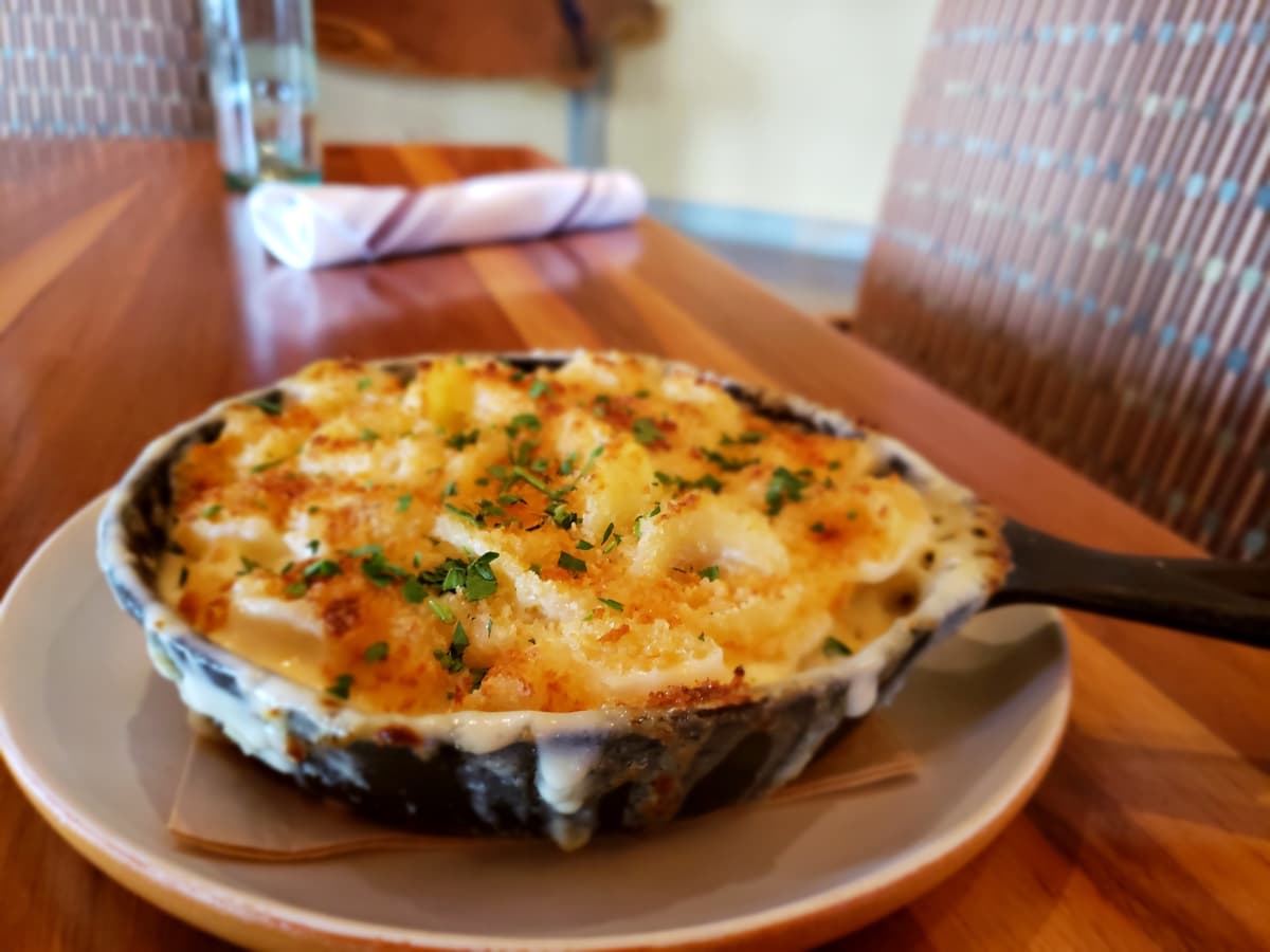 Black Diamond Mac & Cheese at Cayton's Burger Bistro at the Ritz-Carlton, Dove Mountain (Photo courtesy of the Ritz-Carlton, Dove Mountain)