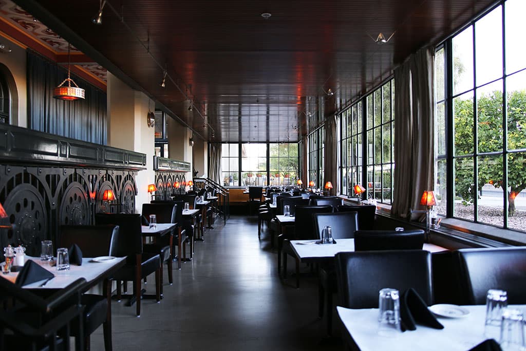Maynards' dining room (Photo: Adam Lehrman)