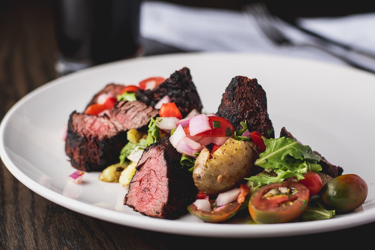 Dry-Rubbed Hanger Steak at Jackson Bar + Eatery (Credit: Jackie Tran)