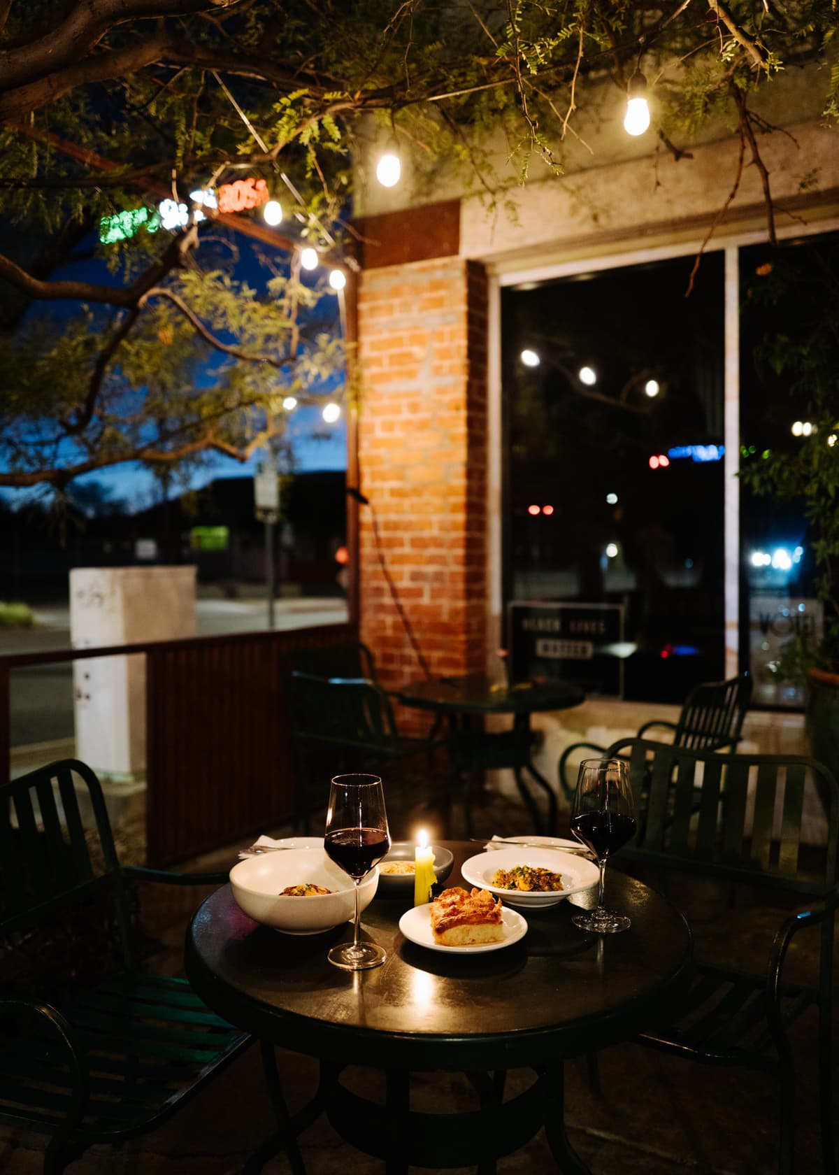 Dinner at 5 Points (Photo by Anna Smirnova)