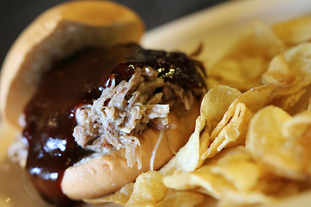 Pulled Pork Sandwich at R&R BBQ (Credit: Adam Lehrman)