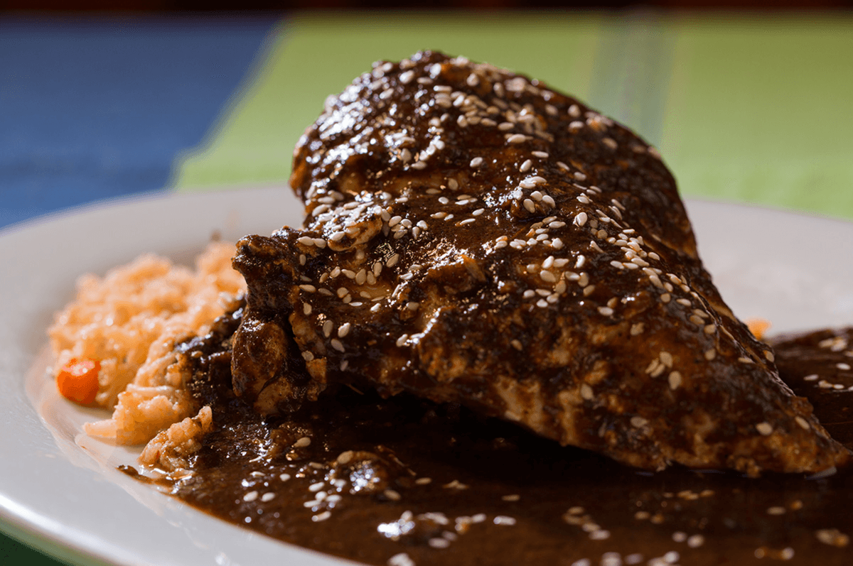 Pollo en Mole Estilo Oaxaca at Teresa's Mosaic Cafe (Credit: Teresa's Mosaic Cafe)