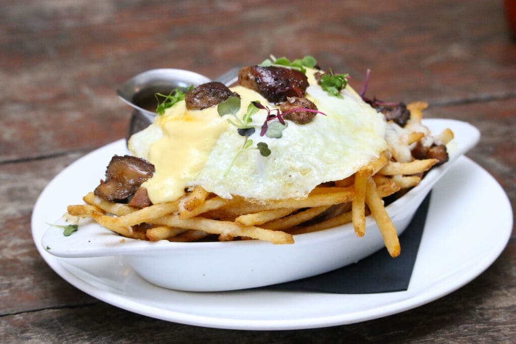 Agustin Kitchen's Breakfast Poutine