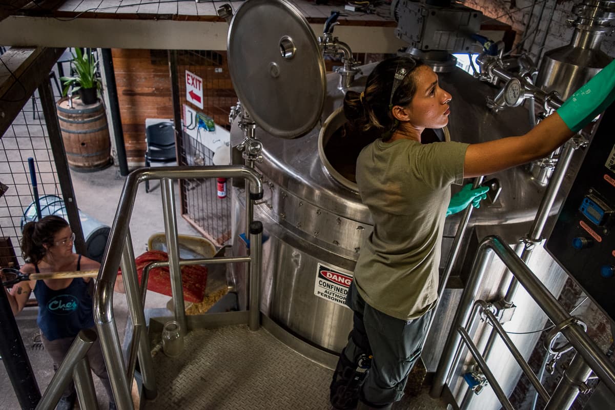 Cassidy Johnson and Ayla at Borderlands Brewing Co. (Credit: Jackie Tran)