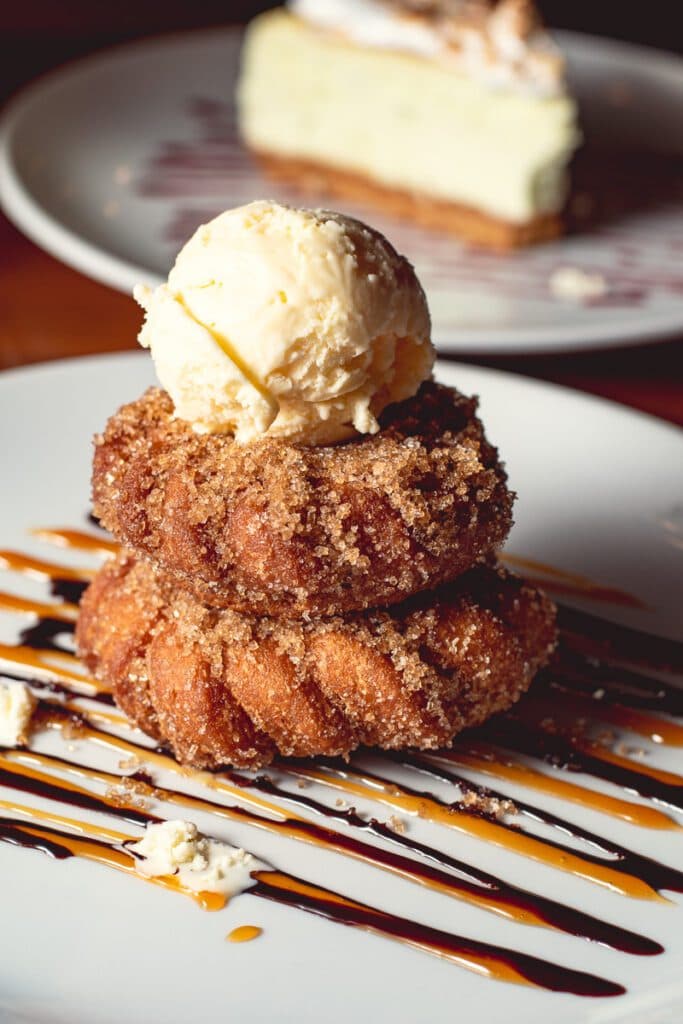 Churro Donut À La Mode