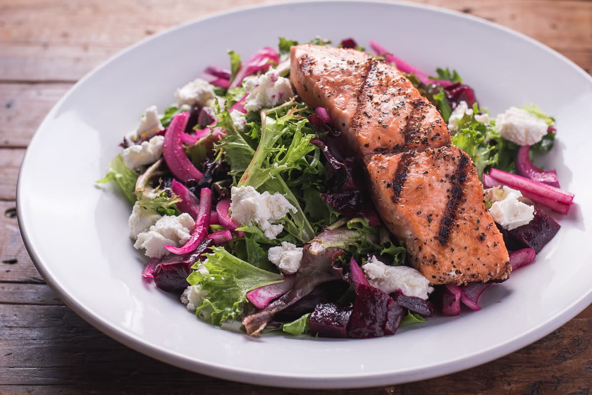 Salmon Salad at Ermanos Craft Beer & Wine Bar (Credit: Jackie Tran)