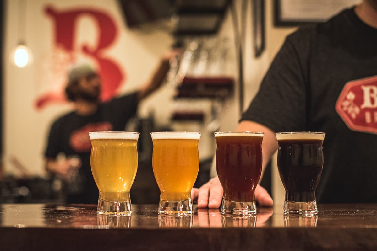 Beer flight at Button Brew House (Credit: Jackie Tran)