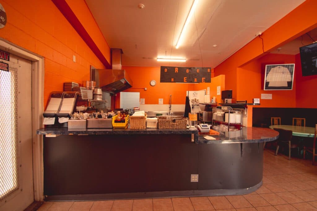 Interior at Chef Brian's Comfort Kitchen (Photo by Jackie Tran)
