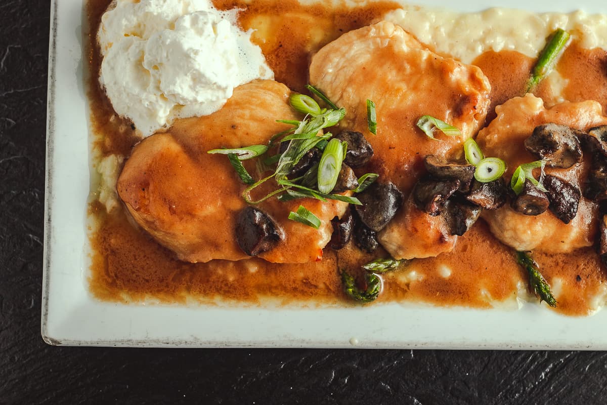 Chicken Marsala at Dante's Fire (Credit: Jackie Tran)