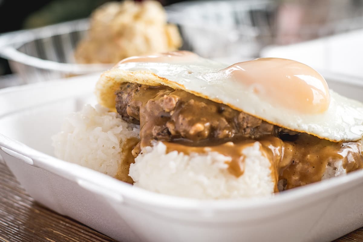 Loco Moco at Island Plate Lunch (Credit: Jackie Tran)