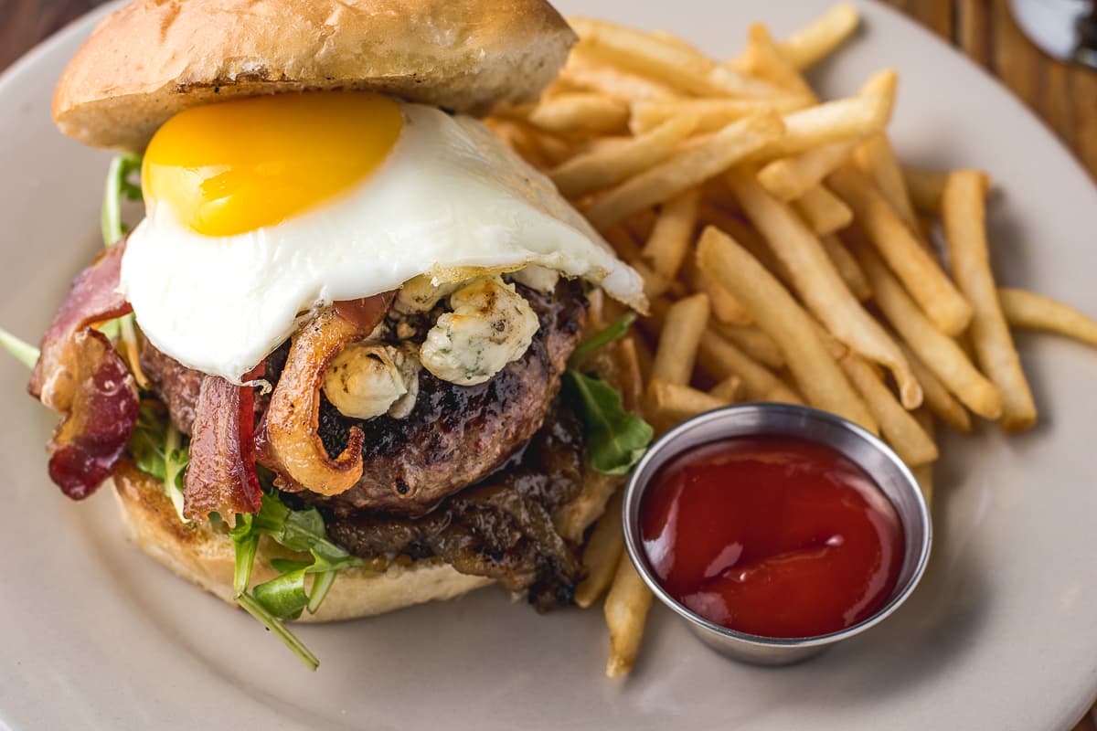 Bleu Cheese Brunch Burger at the Dutch Eatery & Refuge (Credit: Jackie Tran)