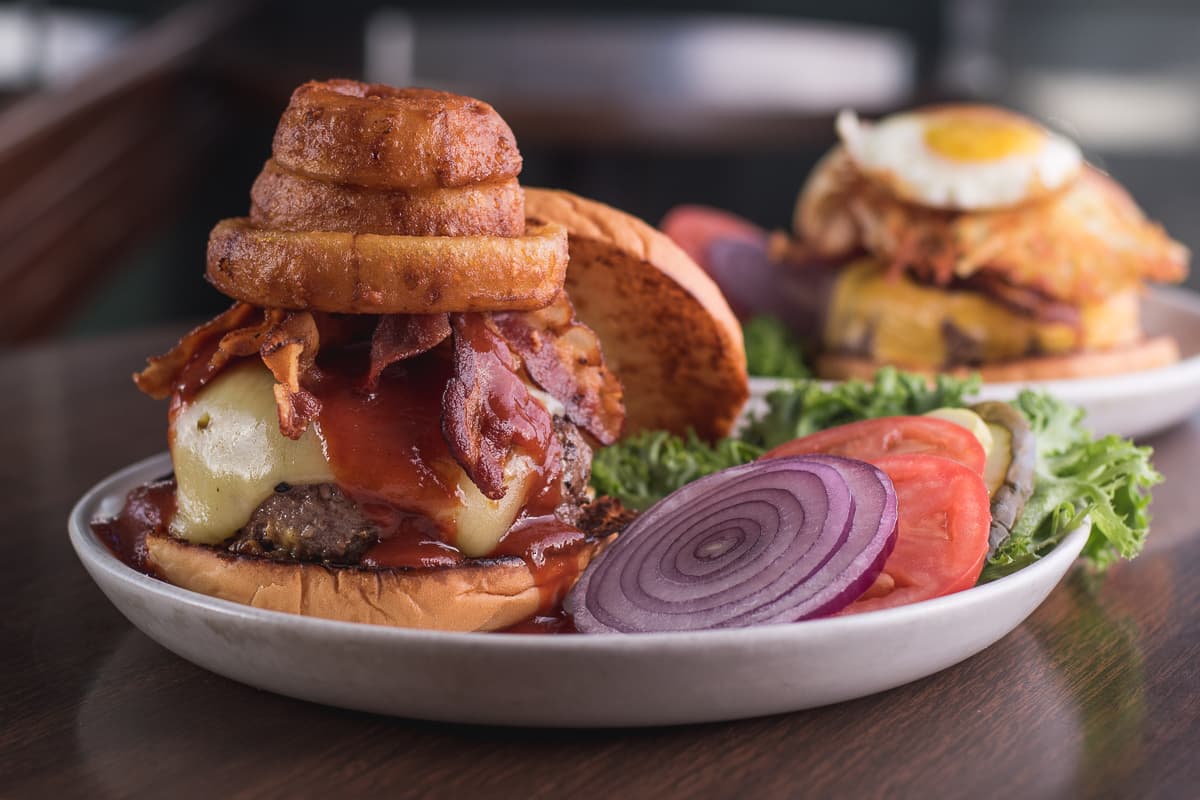 Cowboy Burger at Mulligan's Food Sports Drink (Credit: Jackie Tran)