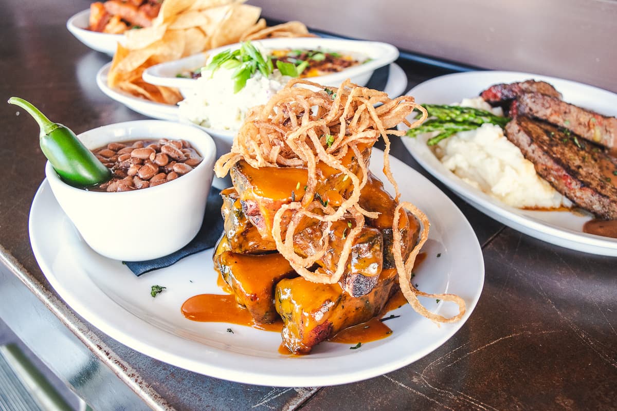 Baby Back Ribs at Saguaro Corners (Credit: Jackie Tran)
