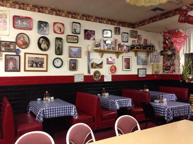 Alice's Restaurant (Credit: Alice's)