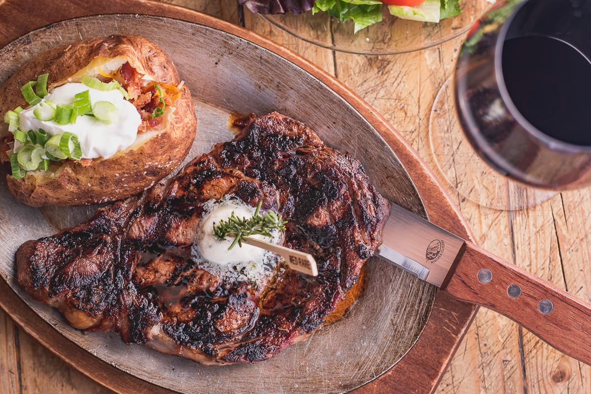 Rib Eye Steak and Loaded Baked Potato at the Horseshoe Grill (Credit: Jackie Tran)