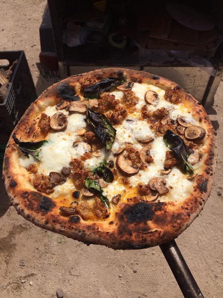 Carciofi e Fungi from Fiamme Pizza Napoletana