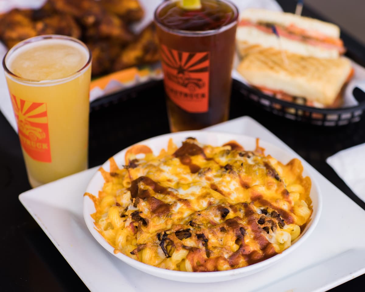 Beer & bites at FireTruck Brewing (Photo by Taylor Noel Photography)