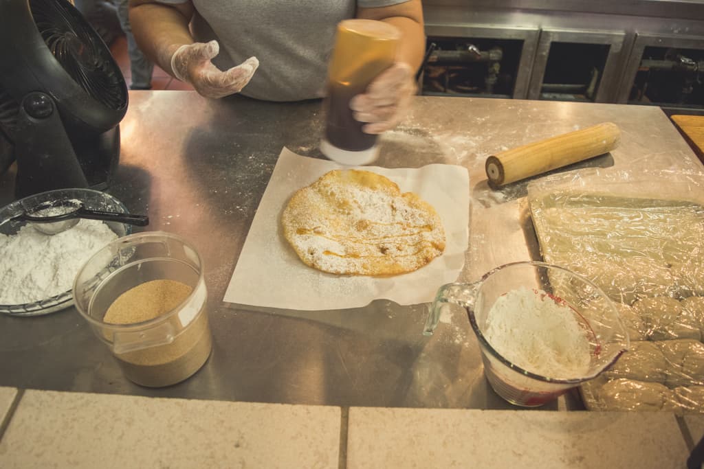 Fry bread at the Mercado cafeteria at the Tanque Verde Swap Meet (Credit: Jackie Tran)