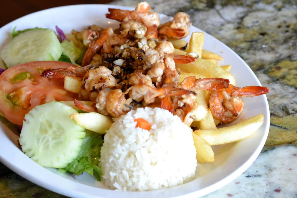 Camarones al Mojo de Ajo at Mariscos Chihuahua (Credit: Lacey and Suede)
