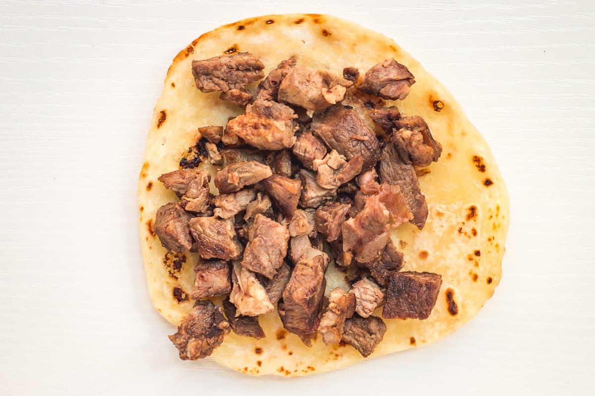 Carne asada taco from Carniceria los Vaqueros (Credit: Jackie Tran)