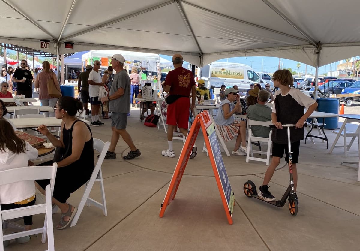 Heirloom Farmers Market at Rillito Park (Photo by Rita Connelly)