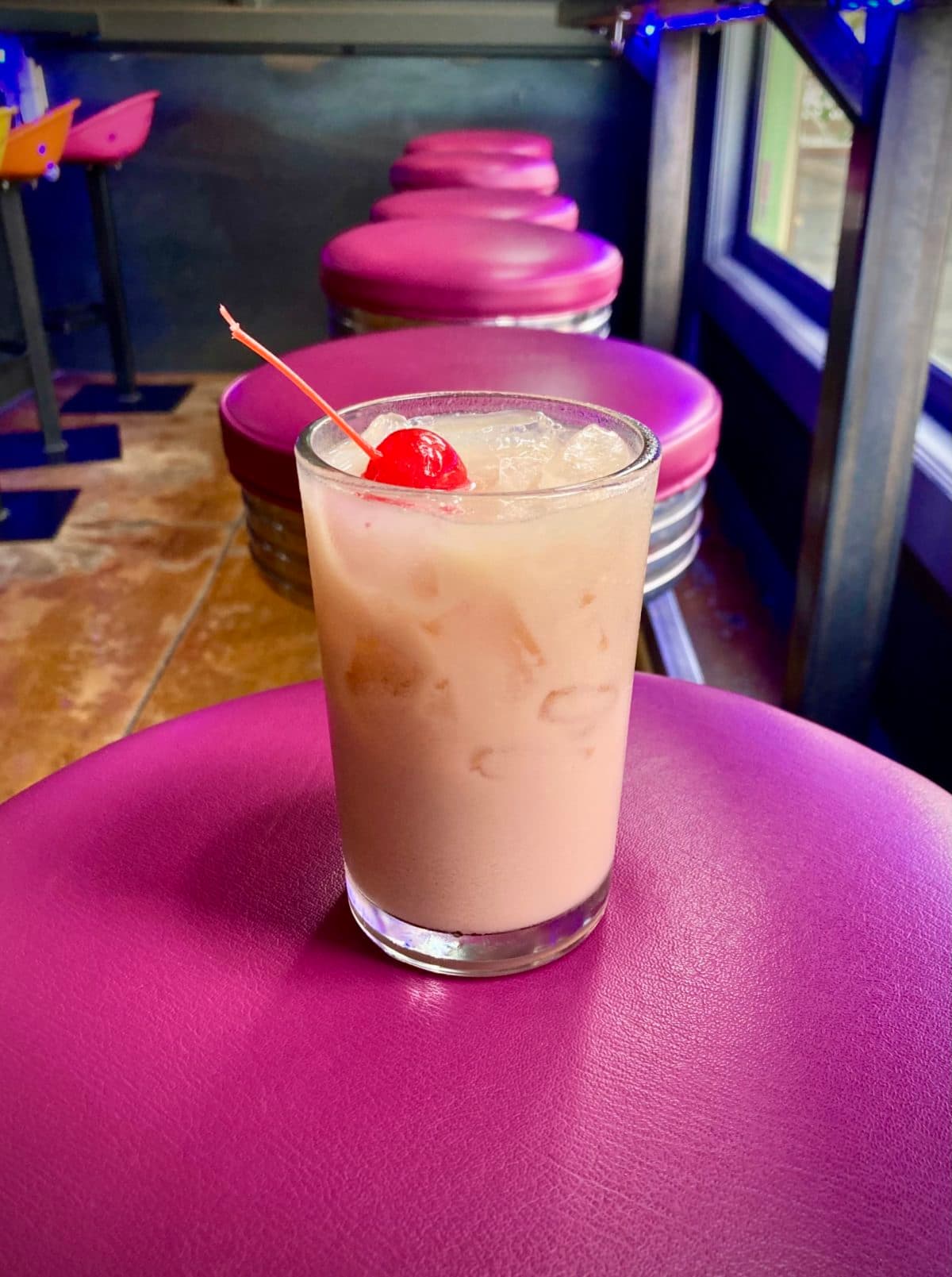 Mocha Bear cocktail at Little Love Burger (Photo by SWOON Media)