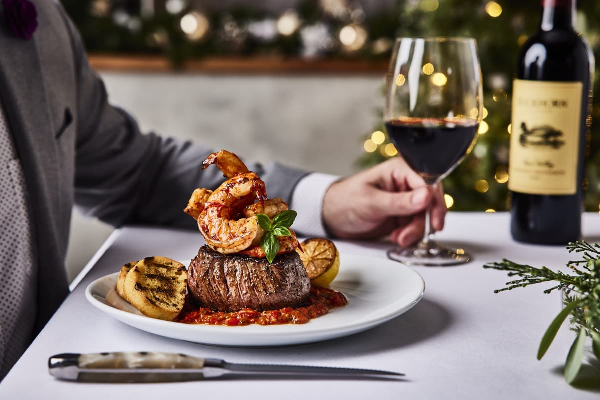 Fleming’s Prime Steakhouse & Wine Bar