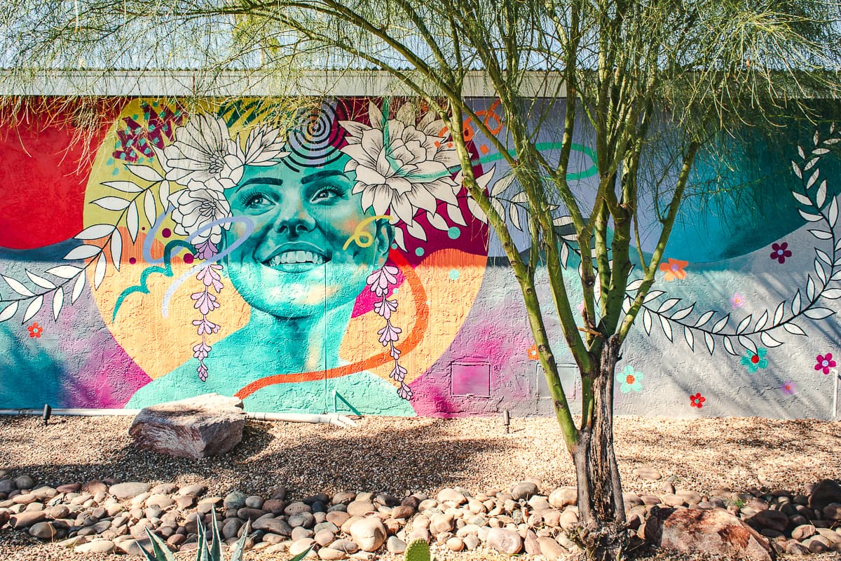 Mural at Hotel McCoy (Credit: Jackie Tran)