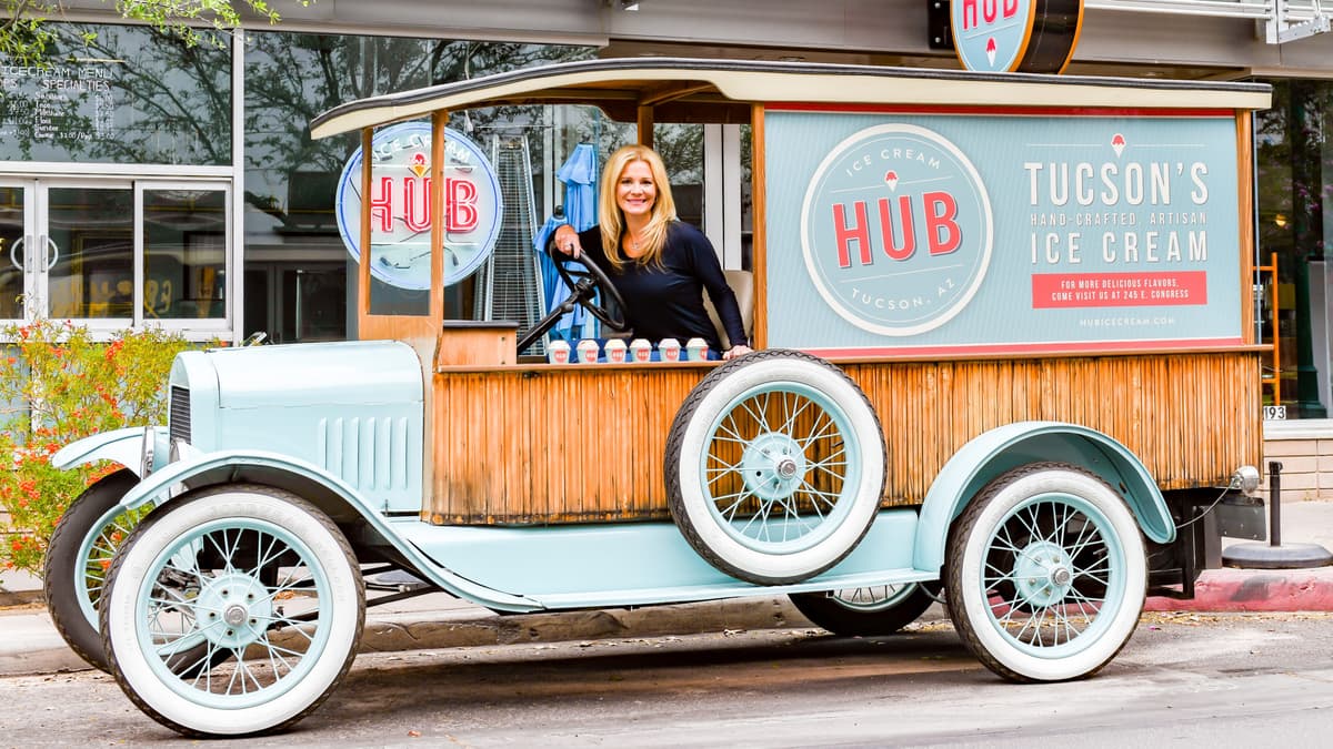 HUB Ice Cream Parlor
