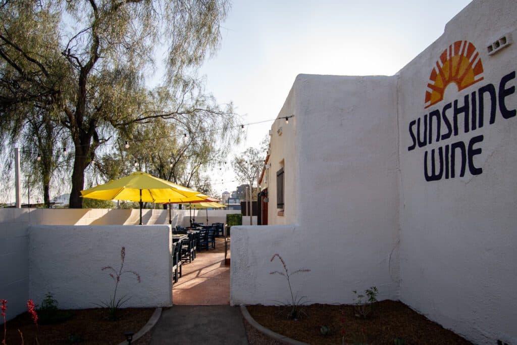 Sunshine Wine patio (Photo by Jackie Tran)