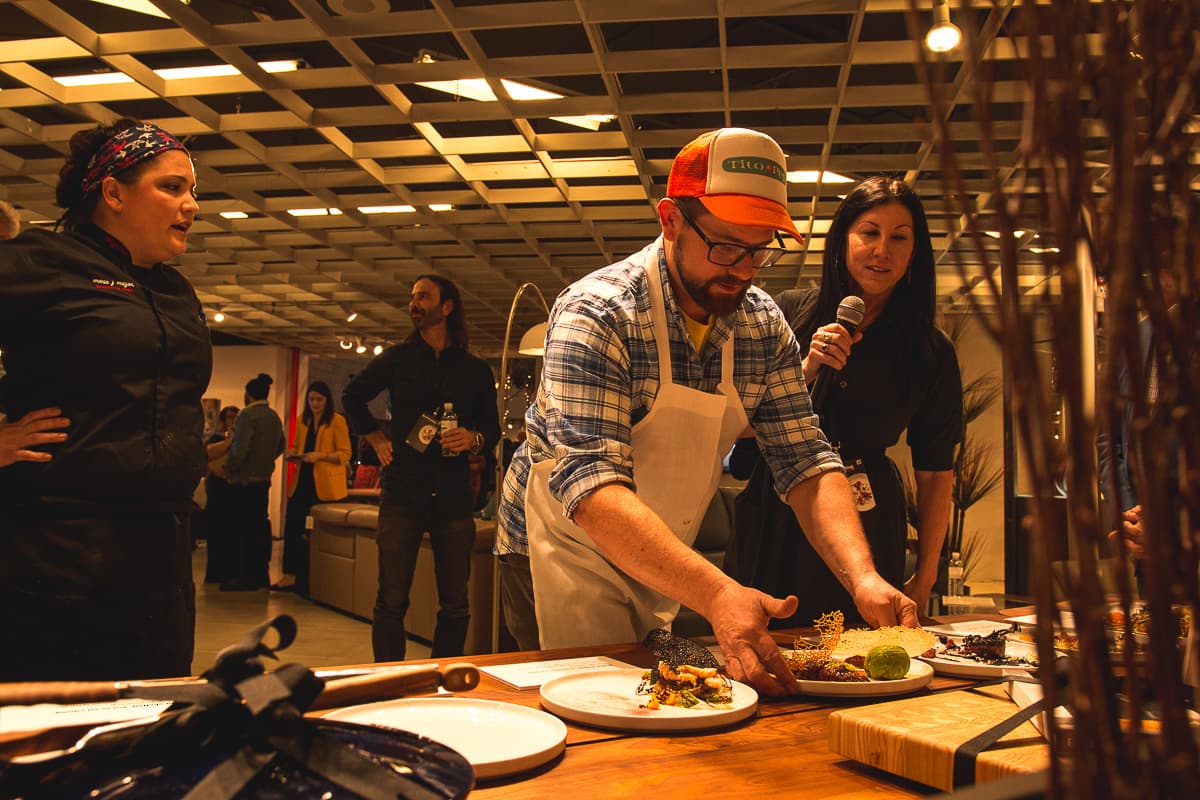 John Martinez setting down his plate at Art of Plating 2020 (Credit: Jackie Tran)