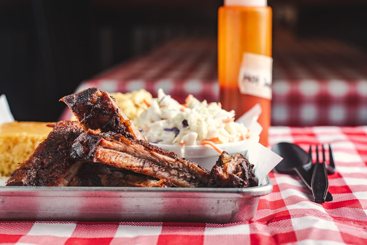 St. Louis pork ribs at Ken's Hardwood Barbecue (Credit: Jackie Tran)
