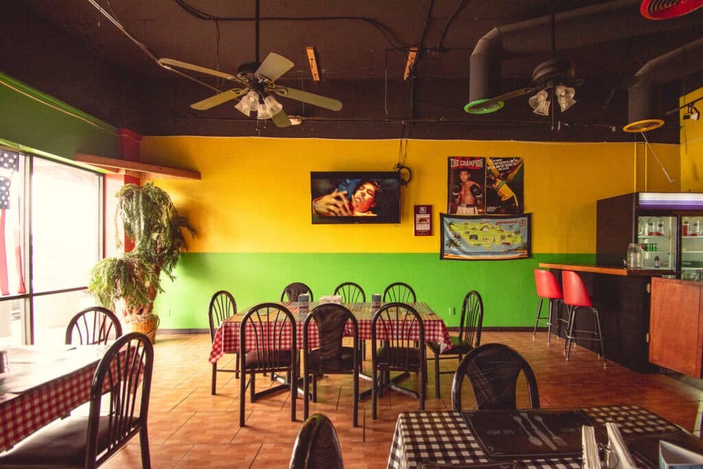 Interior at Kingston Kitchen (Photo by Jackie Tran)