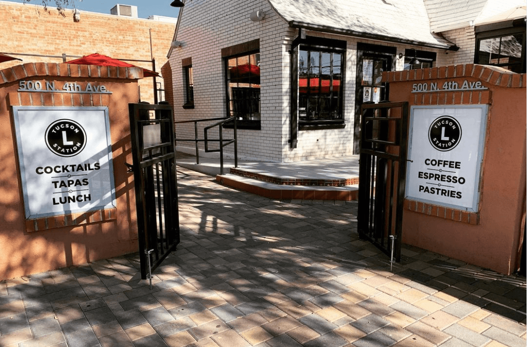 L Station Cafe & Bar