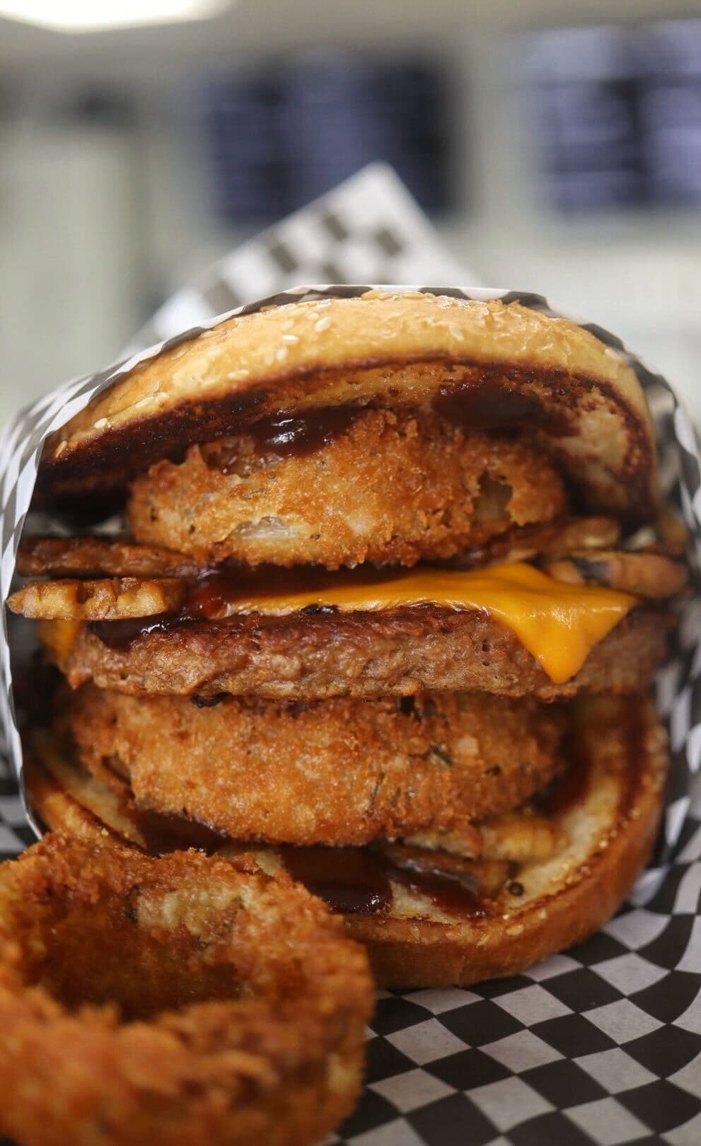 Western Bacon Chi at Midtown Vegan Deli & Market (Photo by Hannah Hernandez)