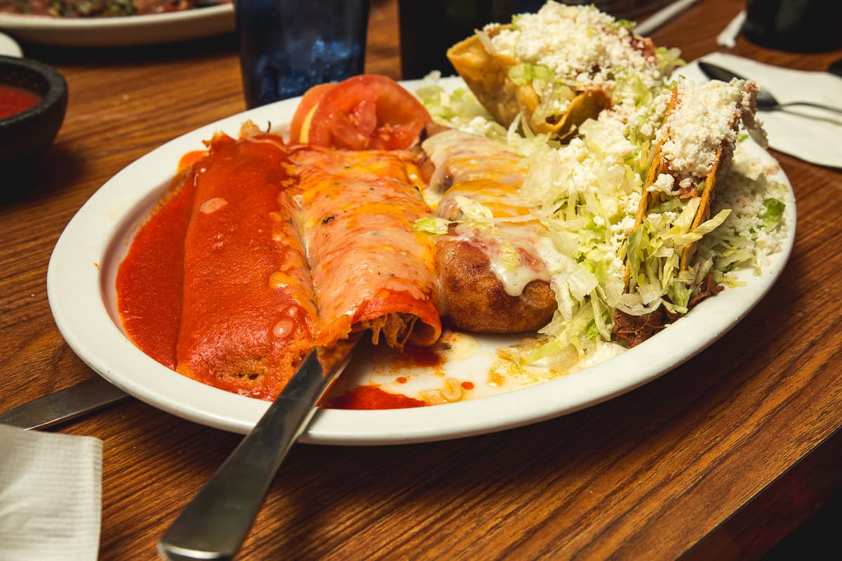 President's Plate at Mi Nidito