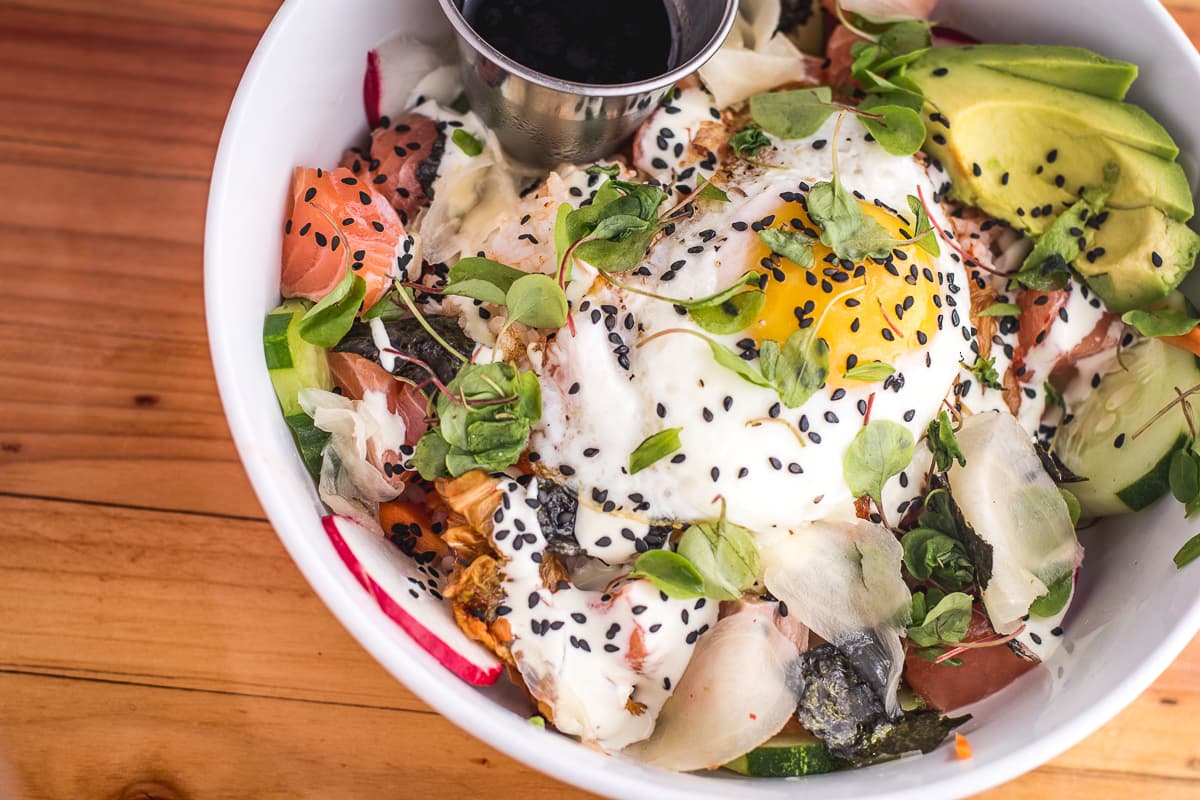 Breakfast Poke at TallBoys (Credit: Jackie Tran)