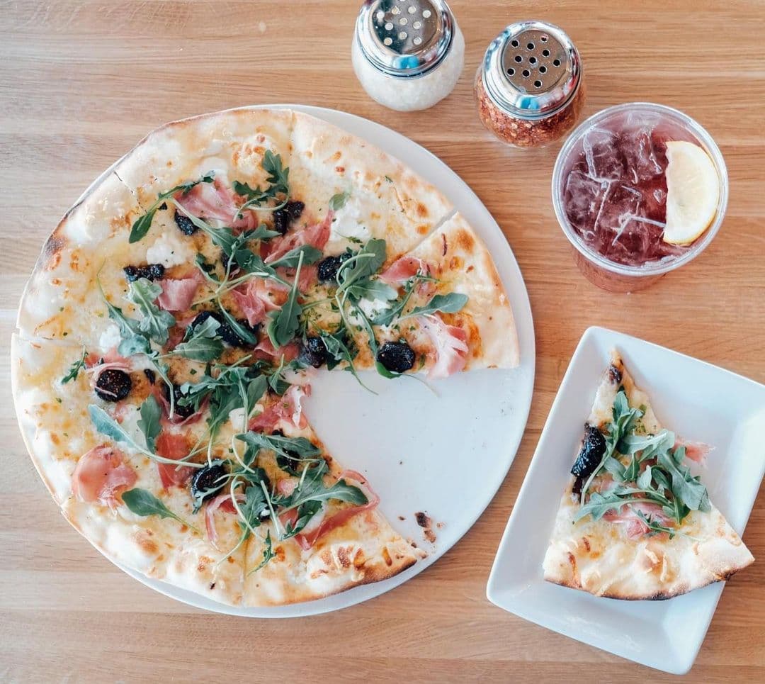 Sauce Pizza and Wine