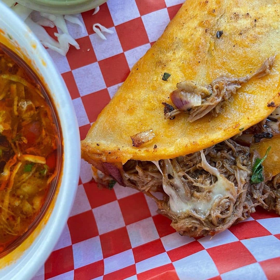 La Yaquesita Tacos