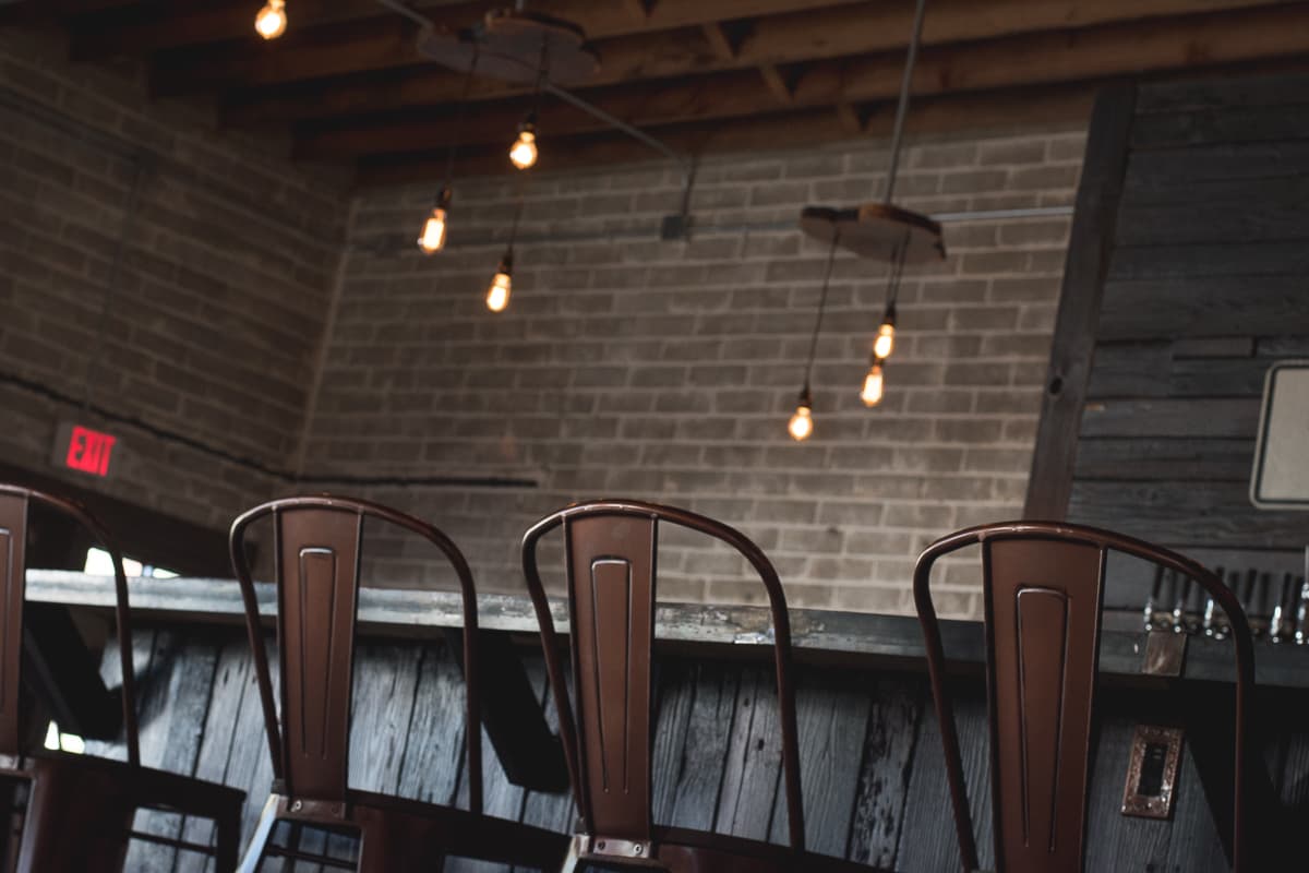 Handmade lights at Crooked Tooth Brewing Co. (Credit: Jackie Tran)